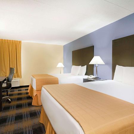 Days Inn By Wyndham Wilkes Barre Exteriér fotografie